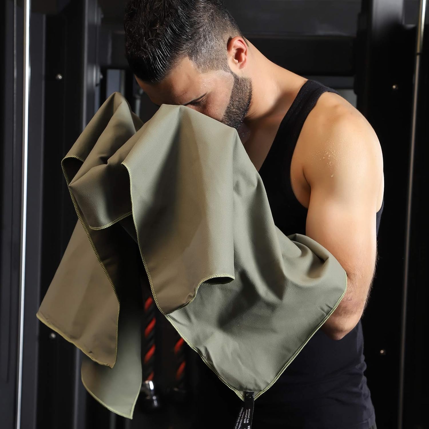 Rainleaf Microfiber Towel Perfect Travel & Gym & Camping Towel - Image 3